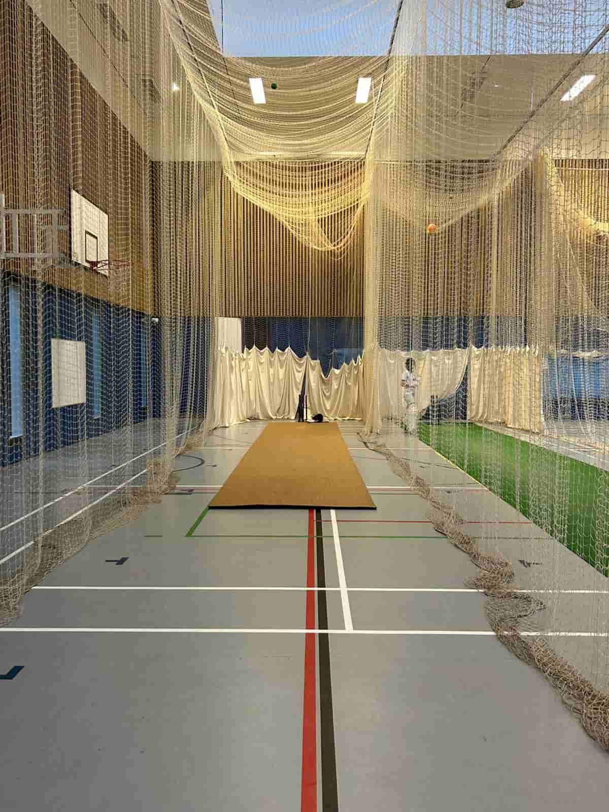 Durant Cricket Roll-Down